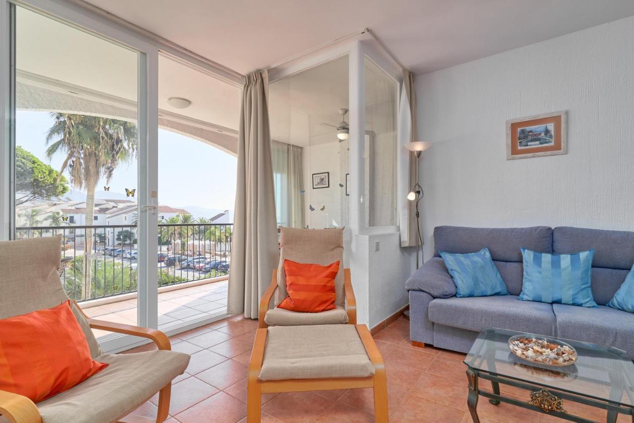 Carabeo 23- Acceso A La Playa Appartement Nerja Buitenkant foto