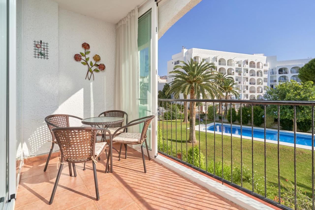 Carabeo 23- Acceso A La Playa Appartement Nerja Buitenkant foto