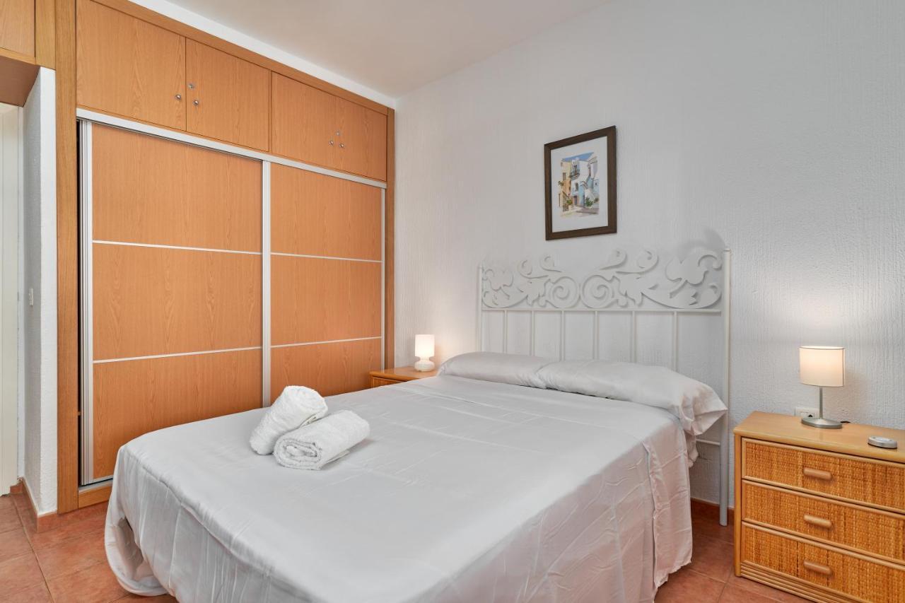 Carabeo 23- Acceso A La Playa Appartement Nerja Buitenkant foto
